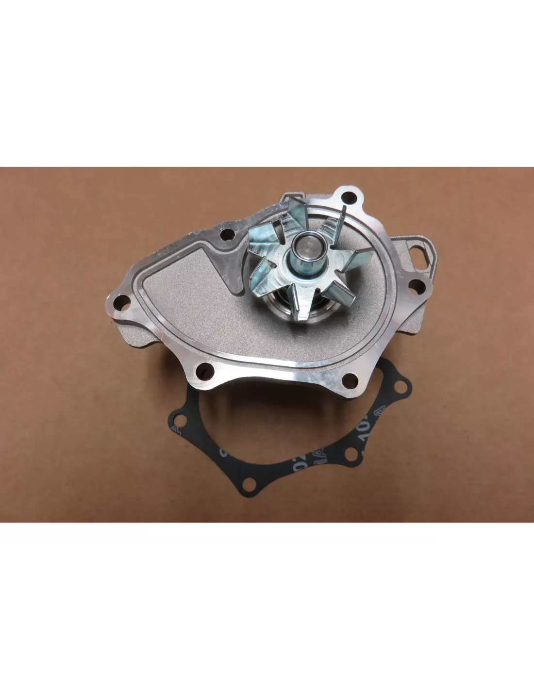 POMPE EAU RAV4 1AZFE 2.0 16S 2000-2012 AISIN - accessoire 4x4