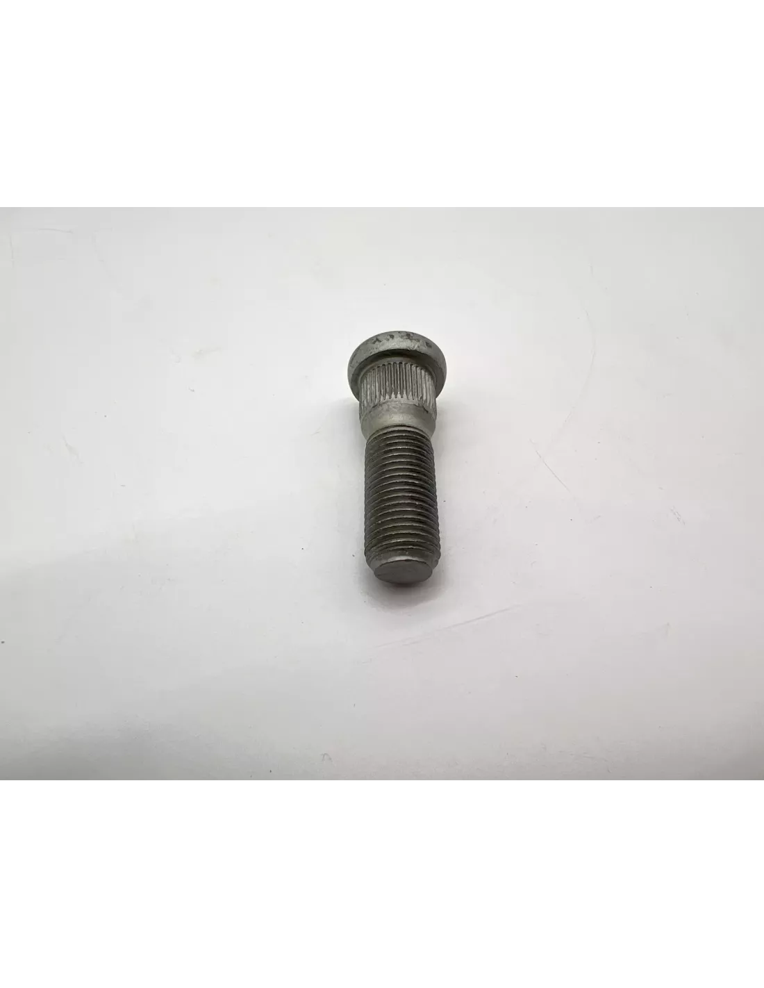 GOUJON DE ROUE AR HDJ100 VDJ200 HZJ7 TOYOTA - accessoire 4x4