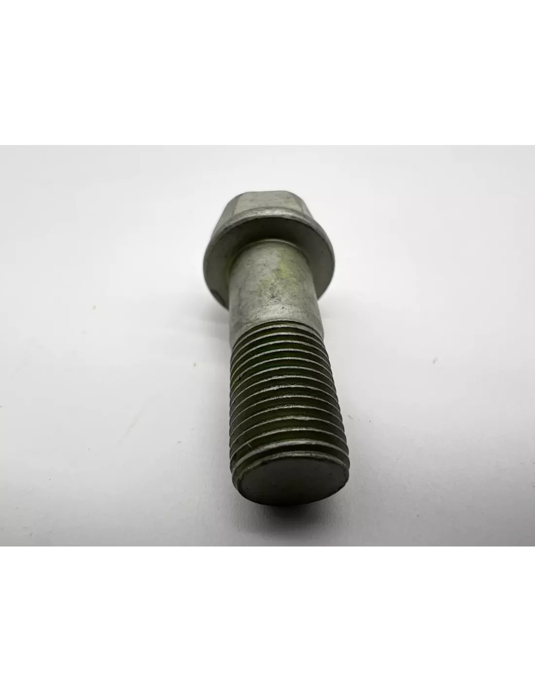 Boulon entre tulipe et arbre de transmission Ø10x26mm TOYOTA -