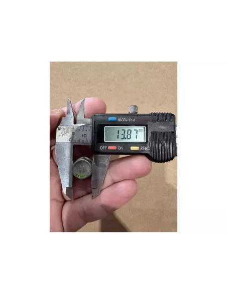Boulon entre tulipe et arbre de transmission Ø10x26mm TOYOTA -