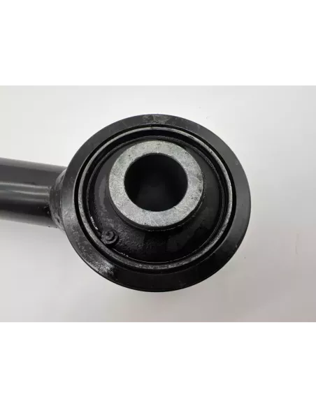 Tirant de pont arrière supérieur gauche ou droit HDJ80 TOYOTA -