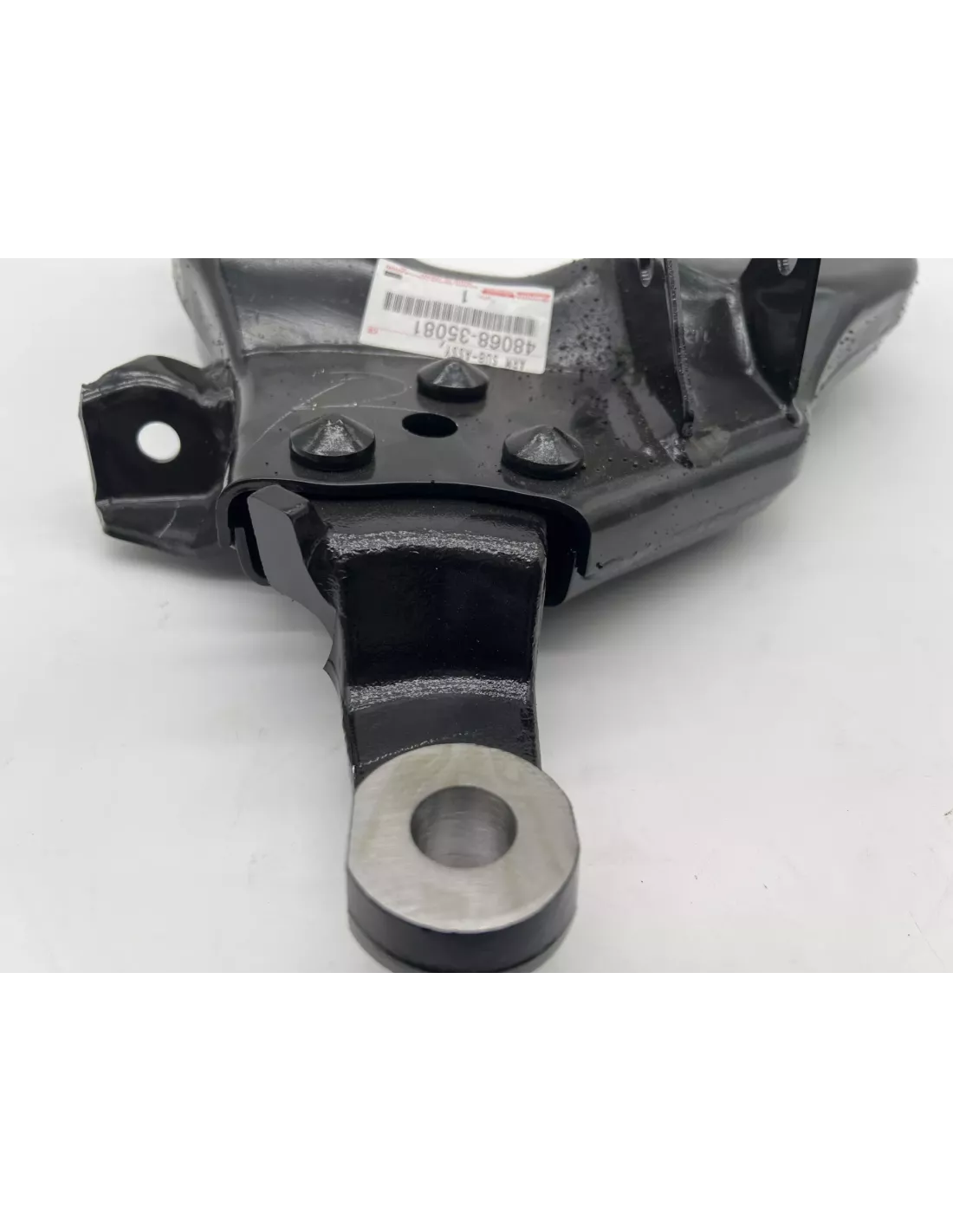 Triangle de suspension inférieur avant droit Land Cruiser KZJ9 KDJ9