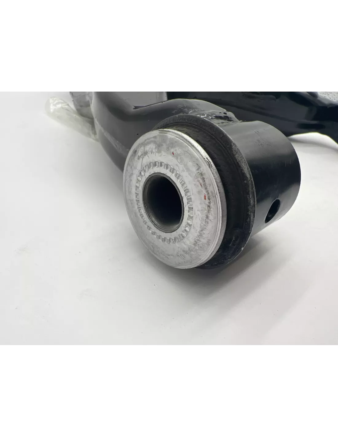 Triangle de suspension inférieur avant droit Land Cruiser KDJ12