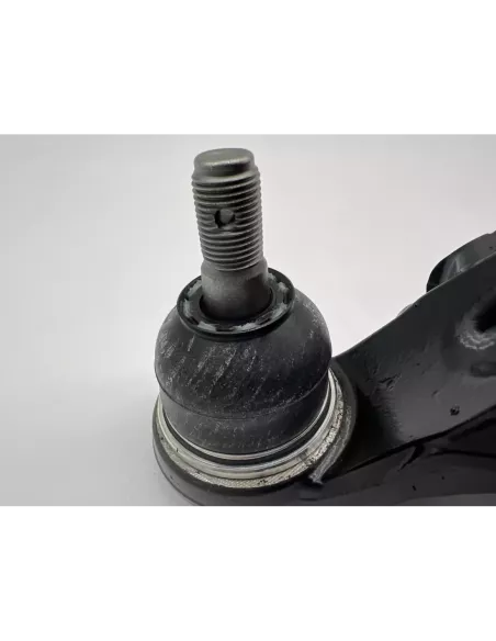 Triangle inférieur avant droit KDJ150 - Barre stabilisatrice standard