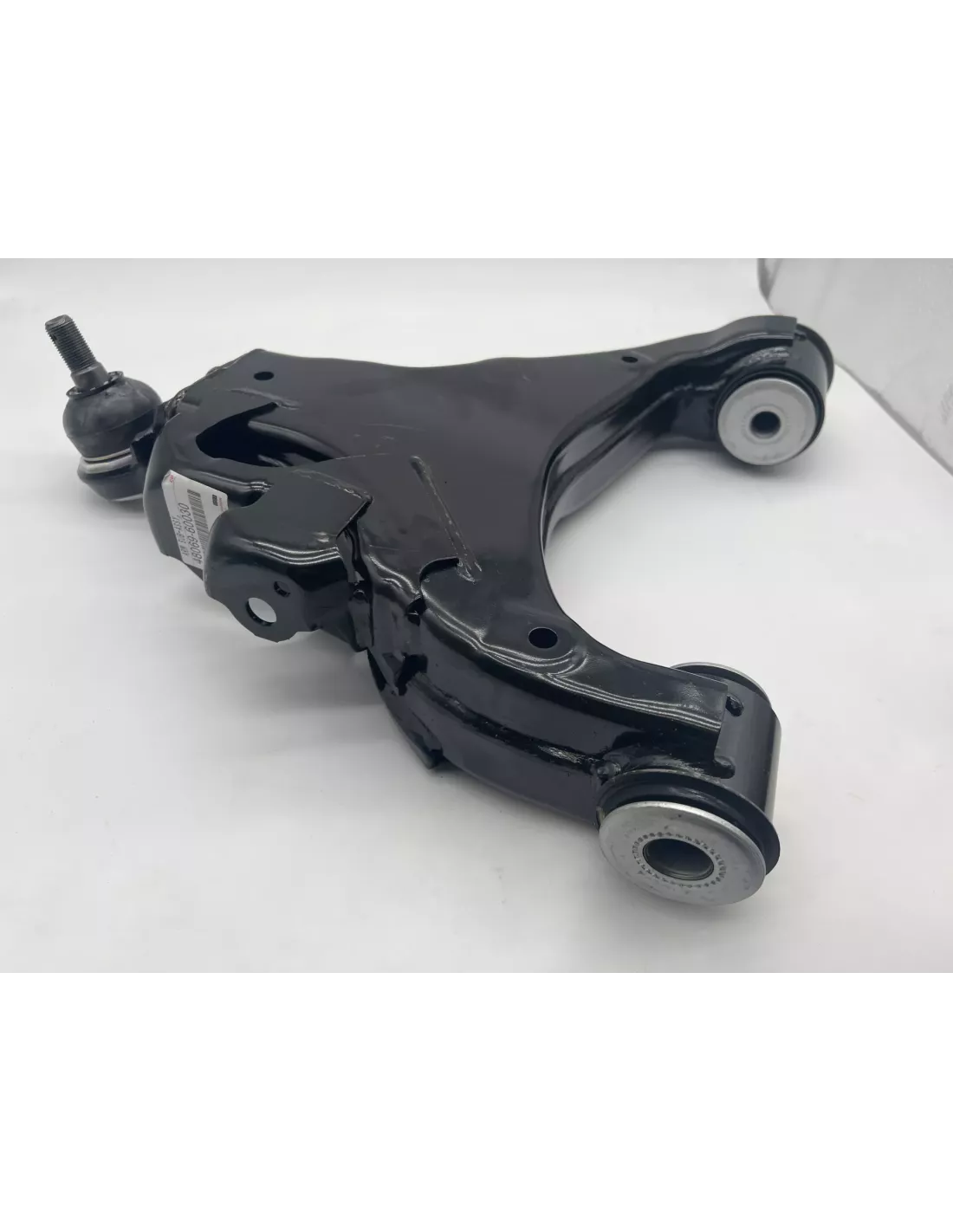 Triangle de suspension inférieur avant gauche Land Cruiser VDJ200