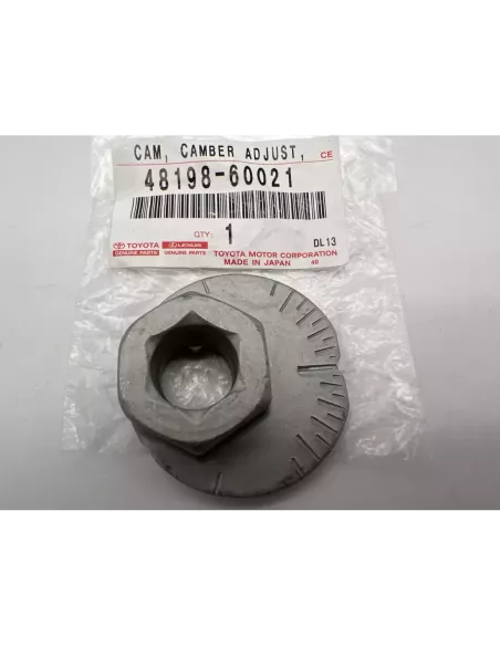 Ecrou excentrique réglage carrossage triangle KDJ15 No2 TOYOTA -