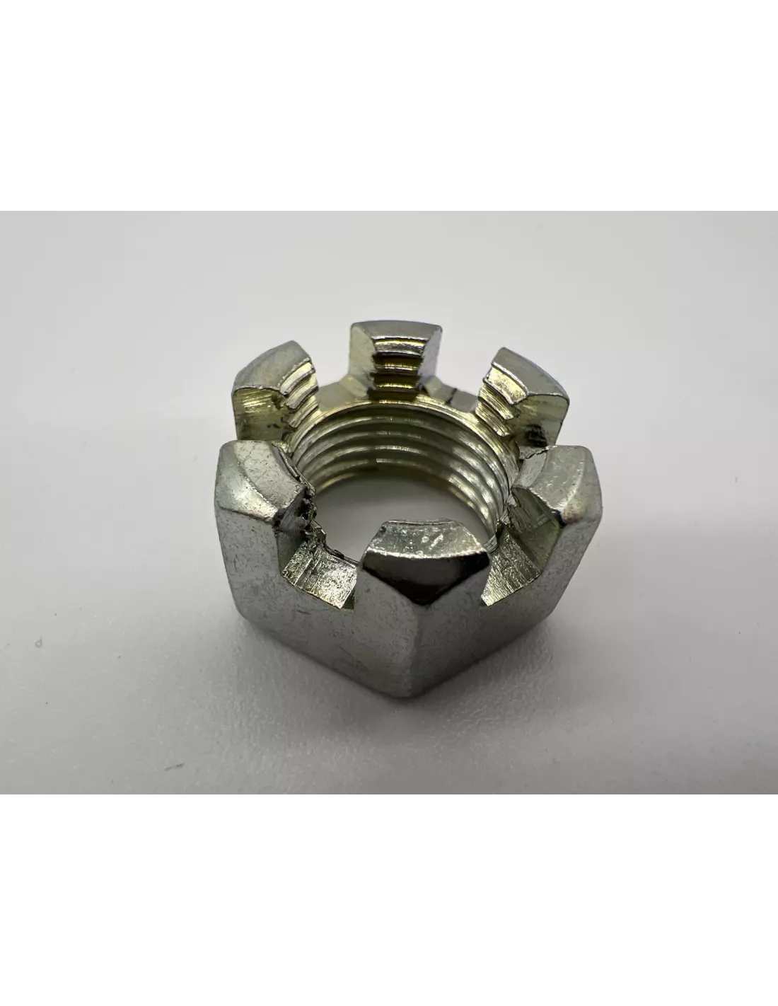 Rotule supérieure triangle suspension avant gauche Hilux Runner IFS