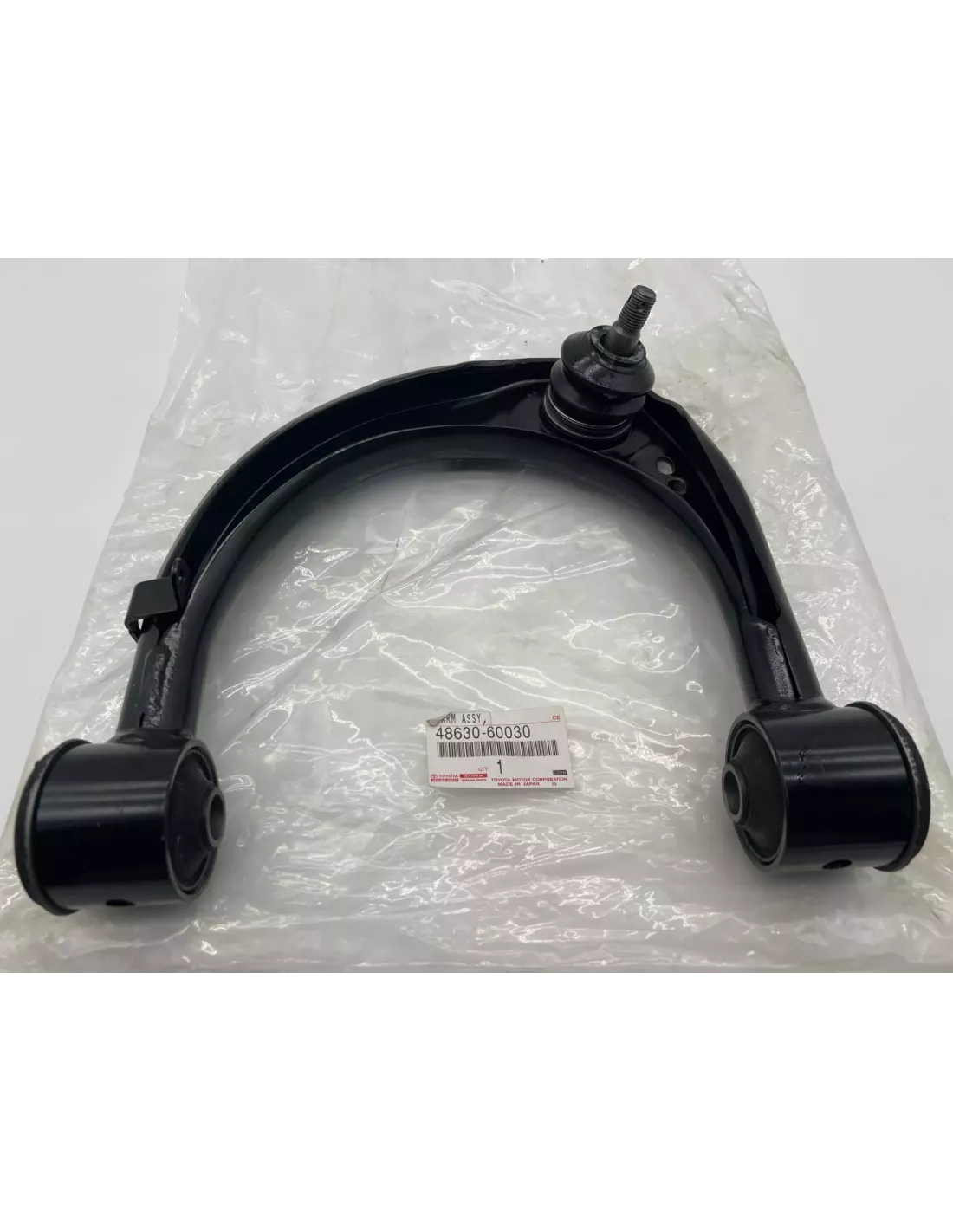 Triangle de suspension supérieur avant gauche VDJ200 TOYOTA -