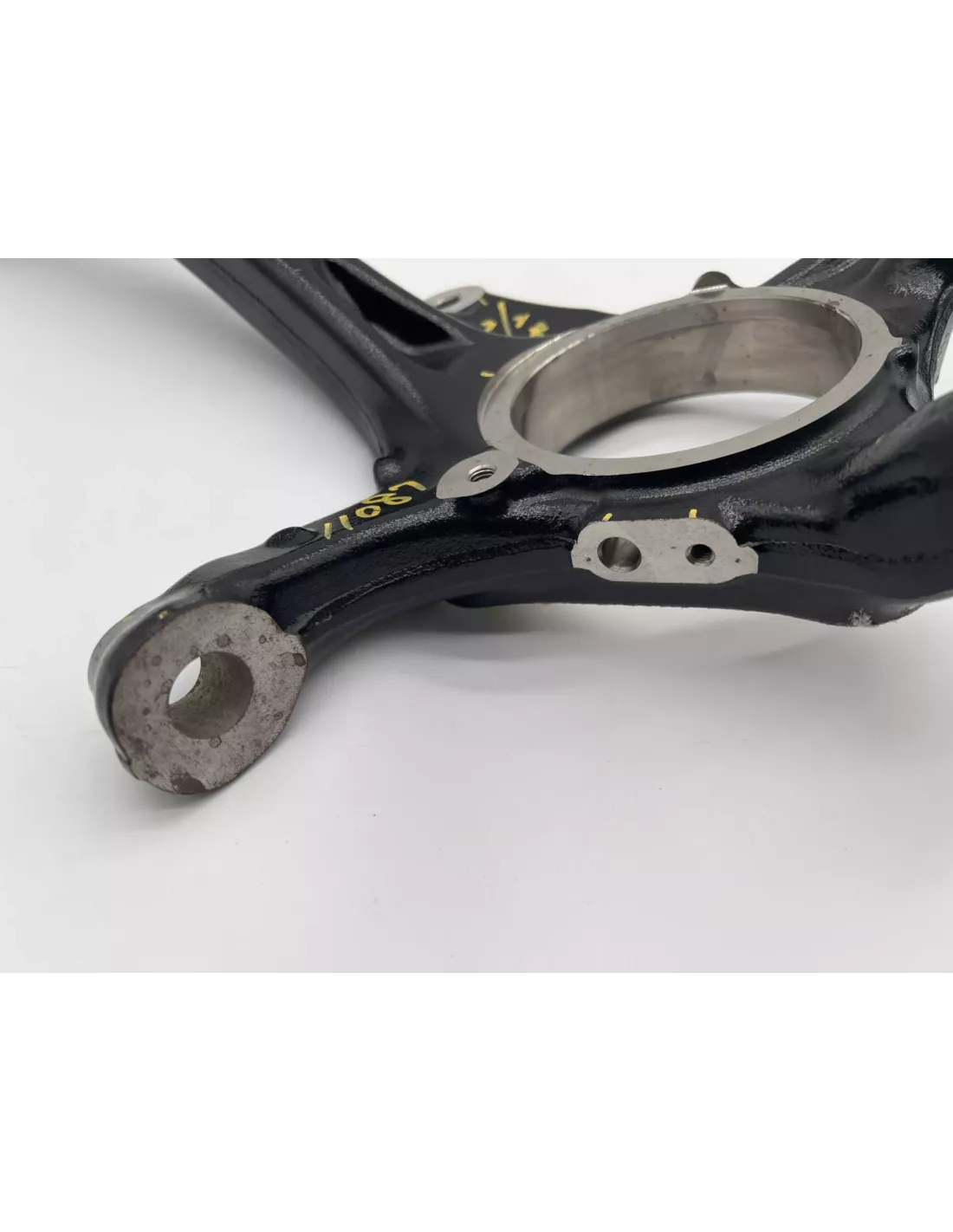 Fusée pivot avant droite VDJ200 TOYOTA - accessoire 4x4