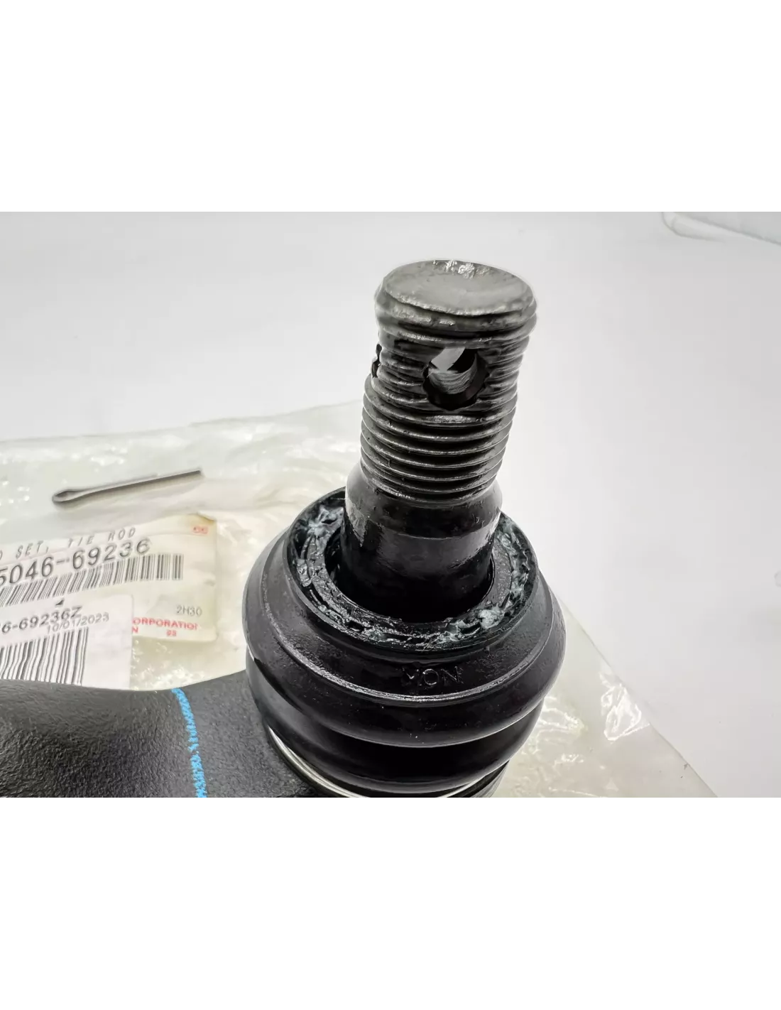 Rotule crémaillère de direction droite pour VDJ200 TOYOTA -