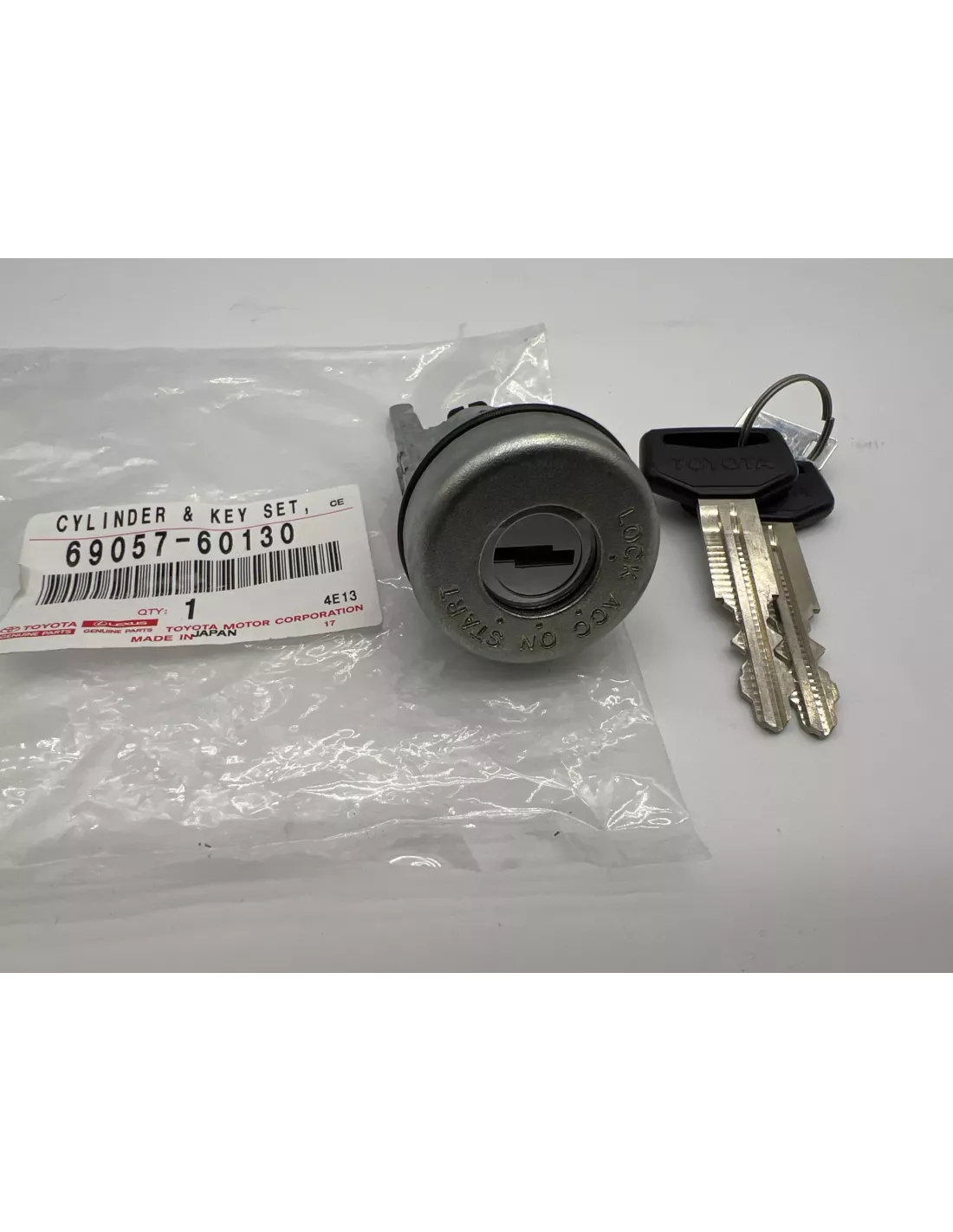 Ensemble neiman barillet avec 2 clefs BJ7 KZJ7 HZJ7 TOYOTA -
