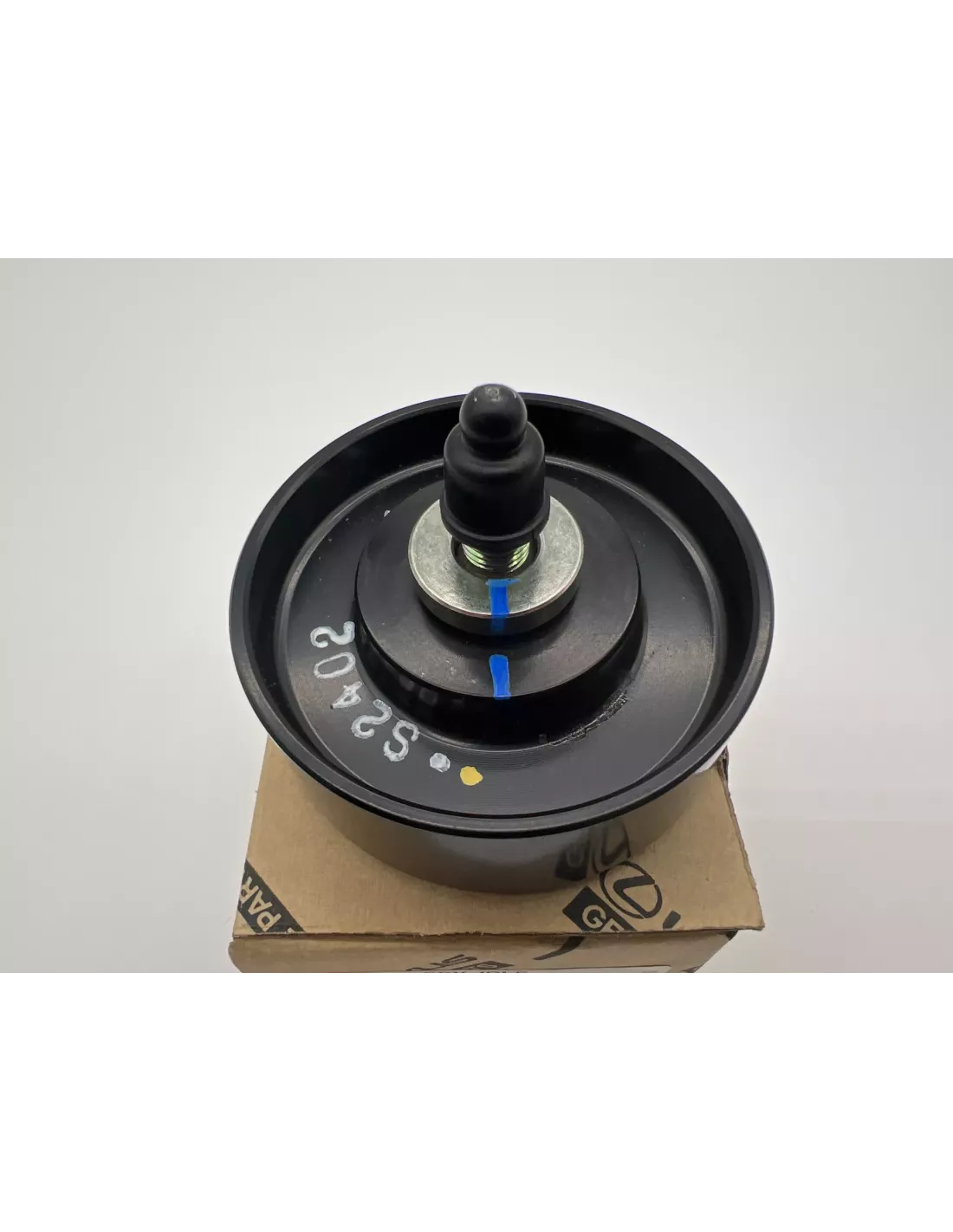 Galet enrouleur de courroie accessoire Hilux Vigo TOYOTA - accessoire