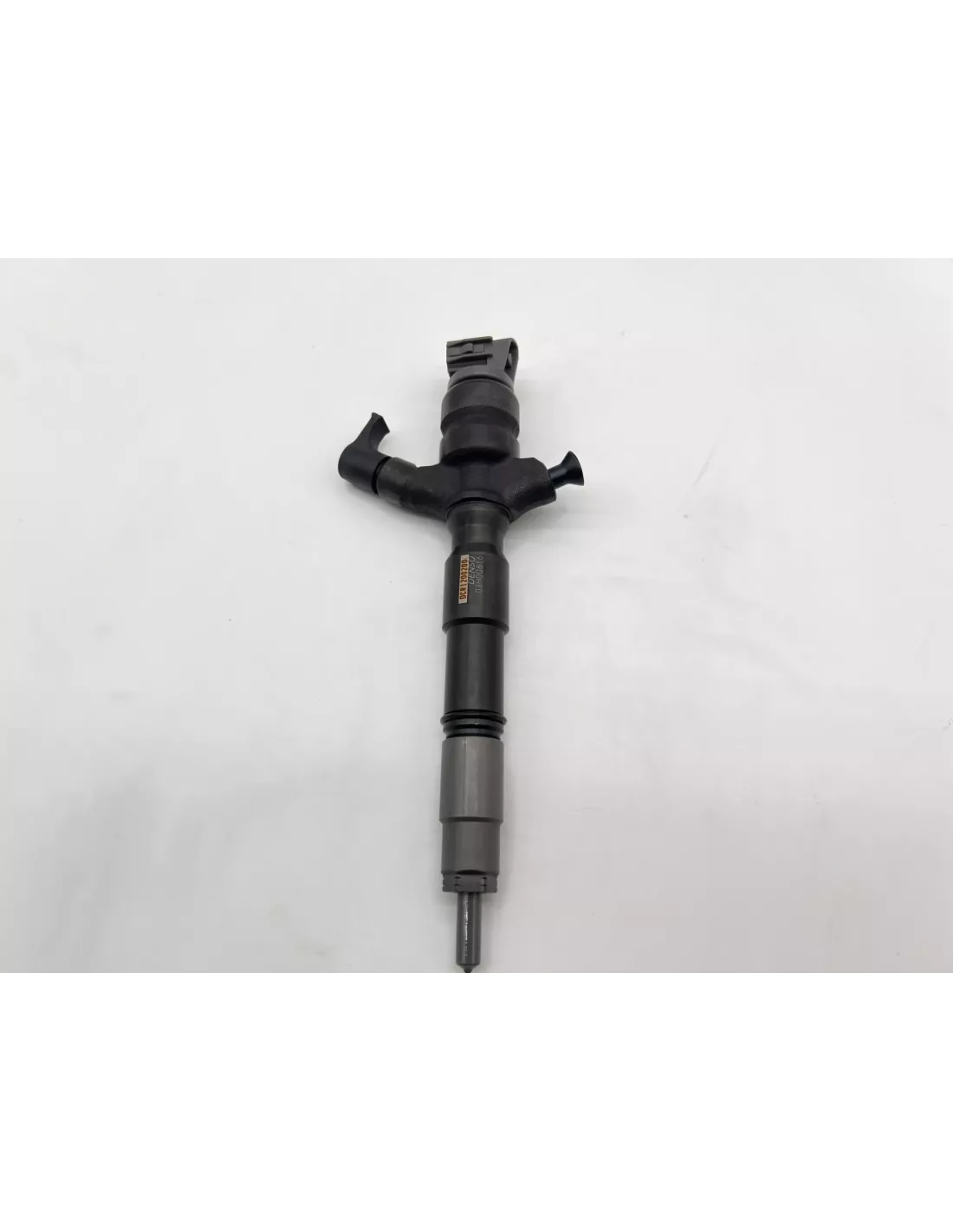 Injecteur NEUF Denso Hilux Vigo 2KD-FTV 2.5D4-D DENSO - accessoire 4x4