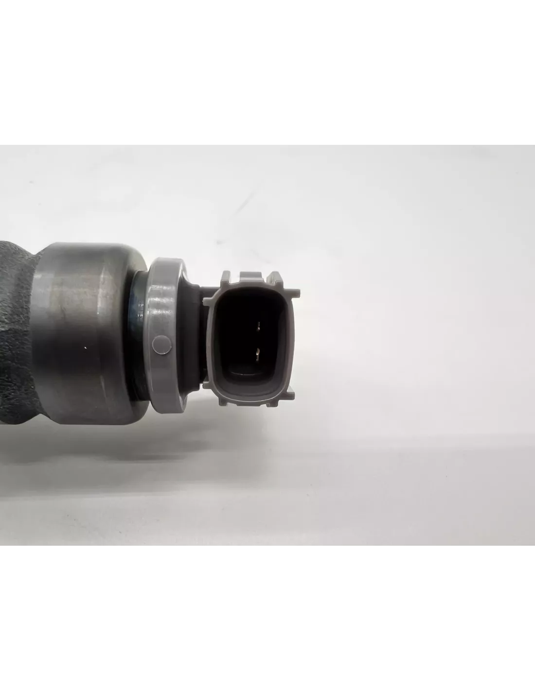 Injecteur NEUF Denso Hilux Vigo 2KD-FTV 2.5D4-D DENSO - accessoire 4x4