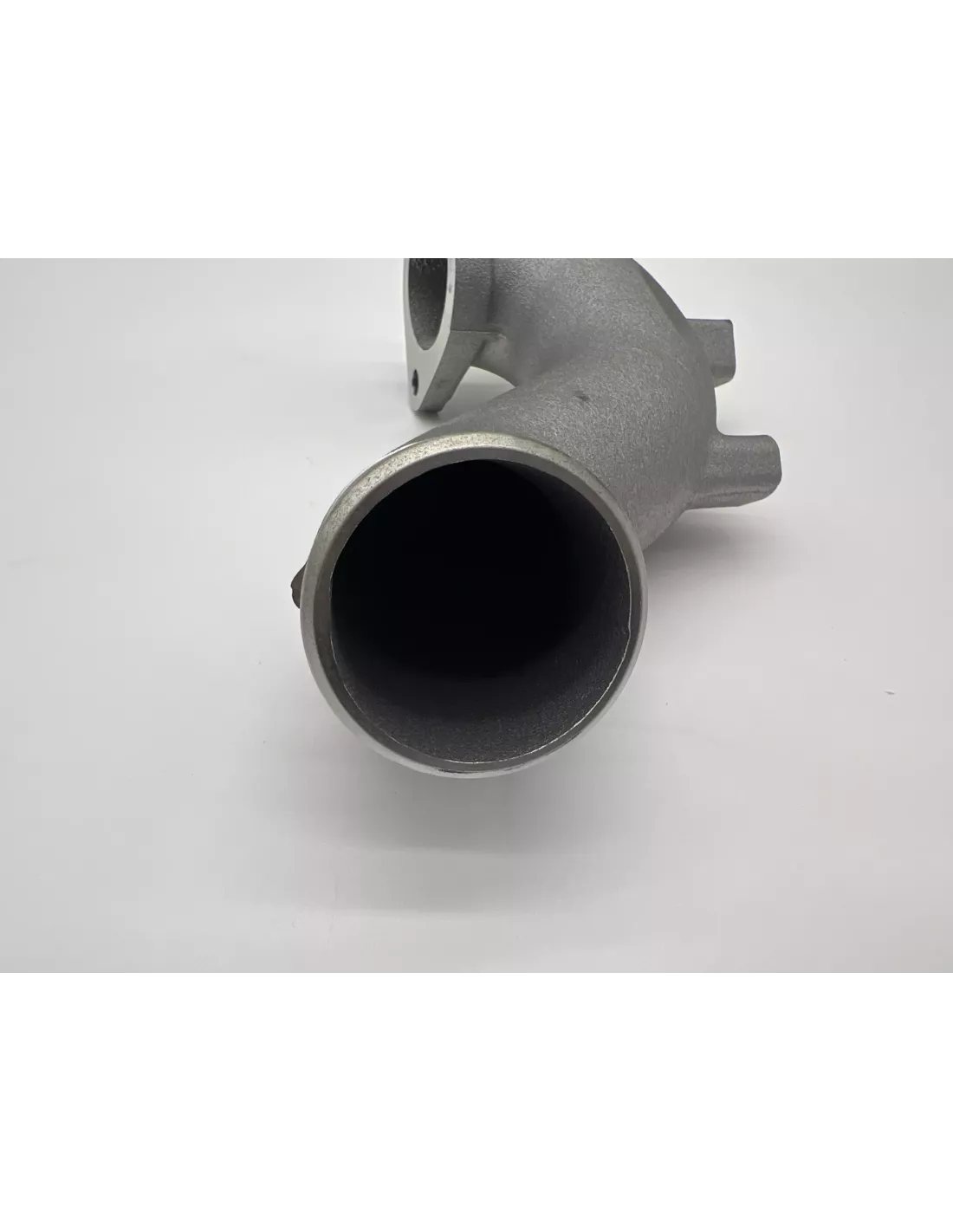 Coude aluminium entre turbo et intercooler HDJ100 avant 08/2002