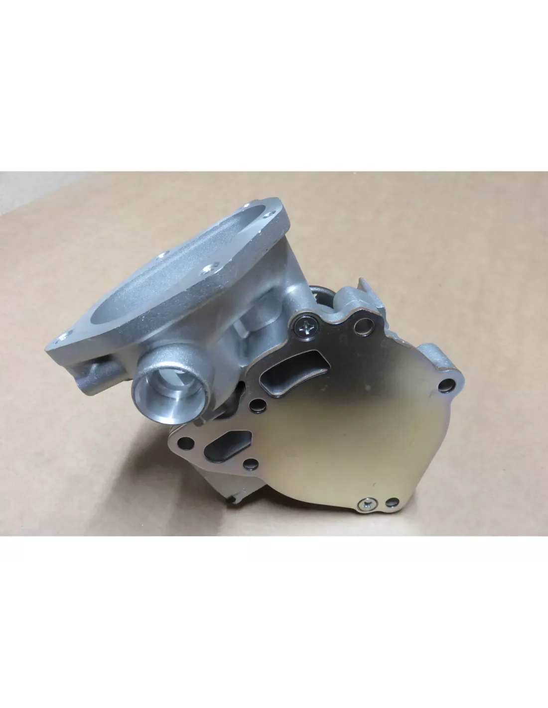 Pompe à eau L200 KB4T 2.5DID après 2005 AISIN - accessoire 4x4