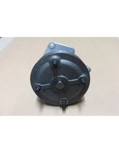 Pompe à eau Pajero 3.2DiD et 2.8TDi AISIN - accessoire 4x4