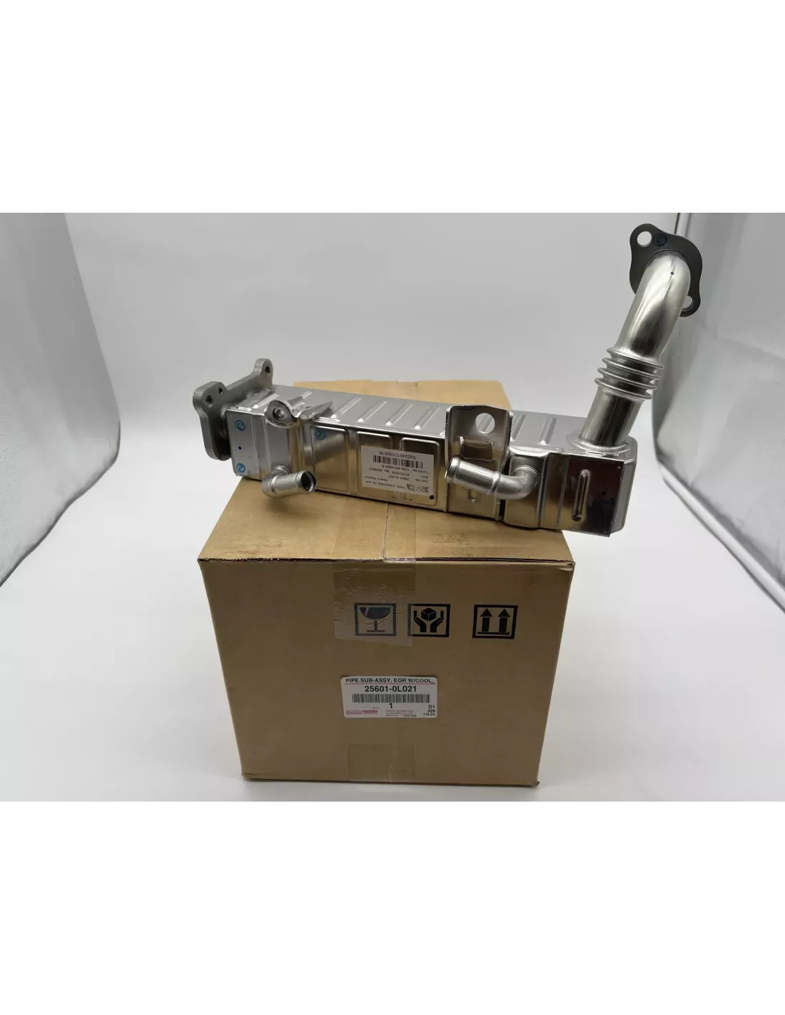Refroidisseur EGR recirculation gaz échappement KDJ12 KDJ15 173cv