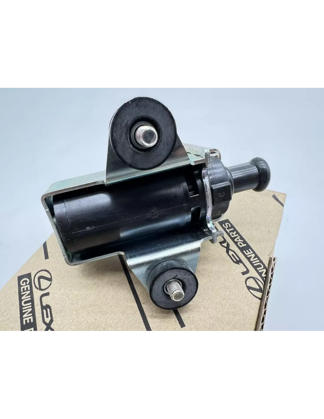 Electrovanne de régulation EGR HDJ100 2002+ TOYOTA - accessoire 4x4