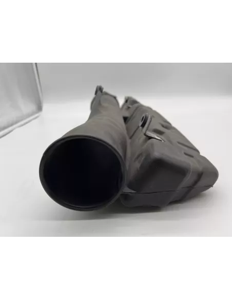 Conduite plastique aile AVD admission air vers filtre HDJ100 TOYOTA -