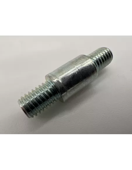 Boulon entre culasse et collecteur admission HDJ80 HZJ7 TOYOTA -