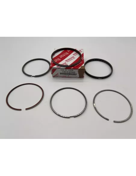 Jeu segments cote réparation 0.5 pour 4 pistons 1KZ-T KZJ7 KZJ9