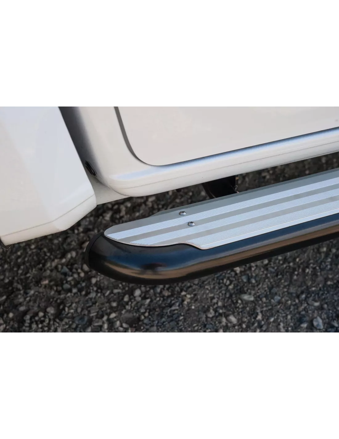 SUMMIT S/STEP 16ON SC DC 4WD COL/DMAX REQ 4448310/20/30/40 ARB -