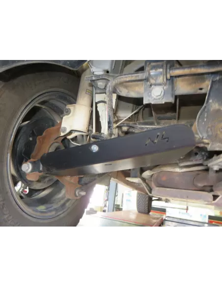 Paire de protections de triangles arrières en PEHD de 6mm pour Dacia