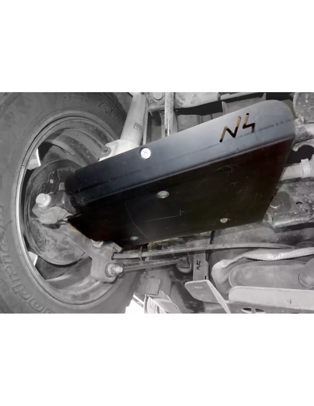 Paire de protections de triangles arrières en PEHD de 6mm pour Dacia