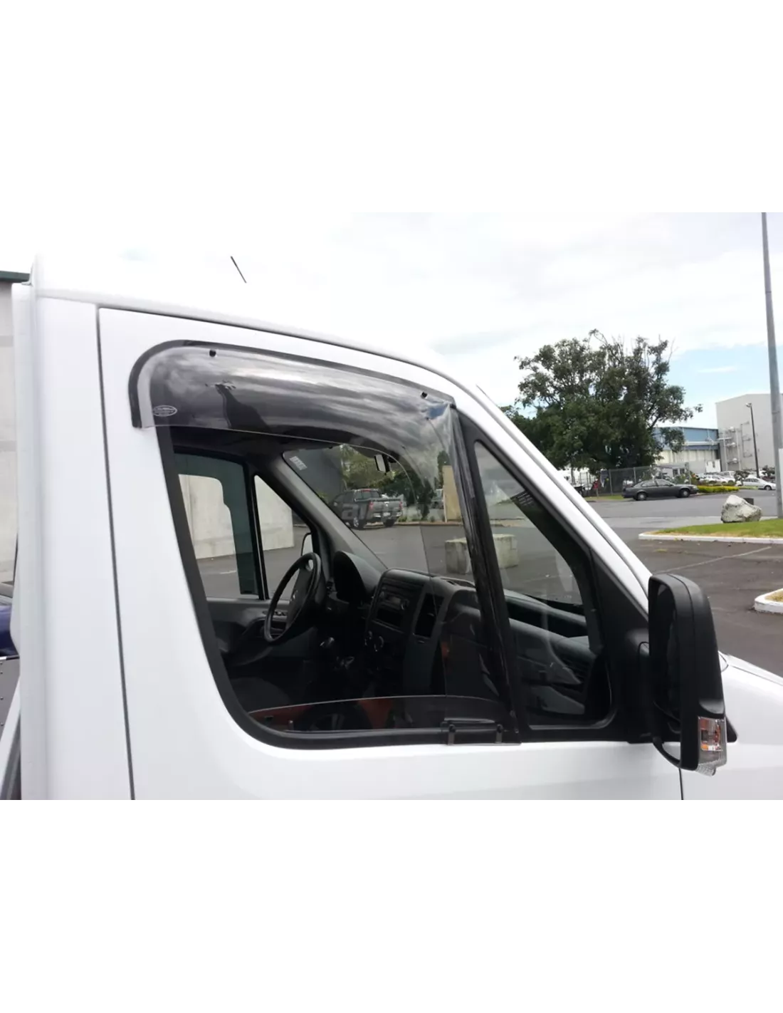 DEFLECTEUR VITRE GROS MODELE AVD MERCEDES SPRINTER 2007-2018 AIRPLEX