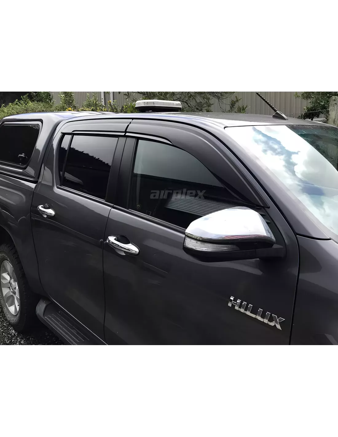 Jeu 4 déflecteurs vitre avant et arrière Hilux Revo AIRPLEX -