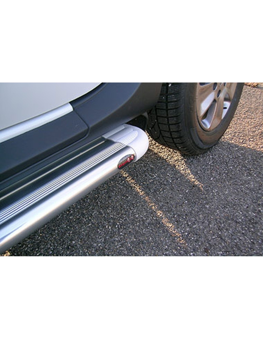 Marchepied S50-B Blanc pour Toyota Hilux