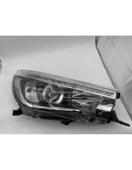 Optique avant droit réglage électrique leds Toyota Hilux Revo