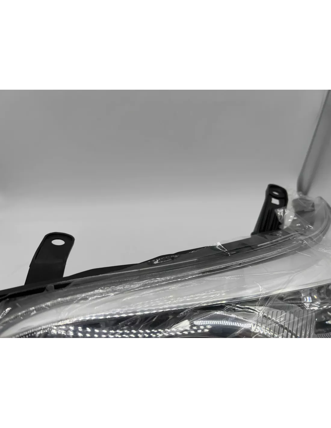 Optique de phare avant gauche Land Cruiser KDJ15 2008-2013 DEPO -