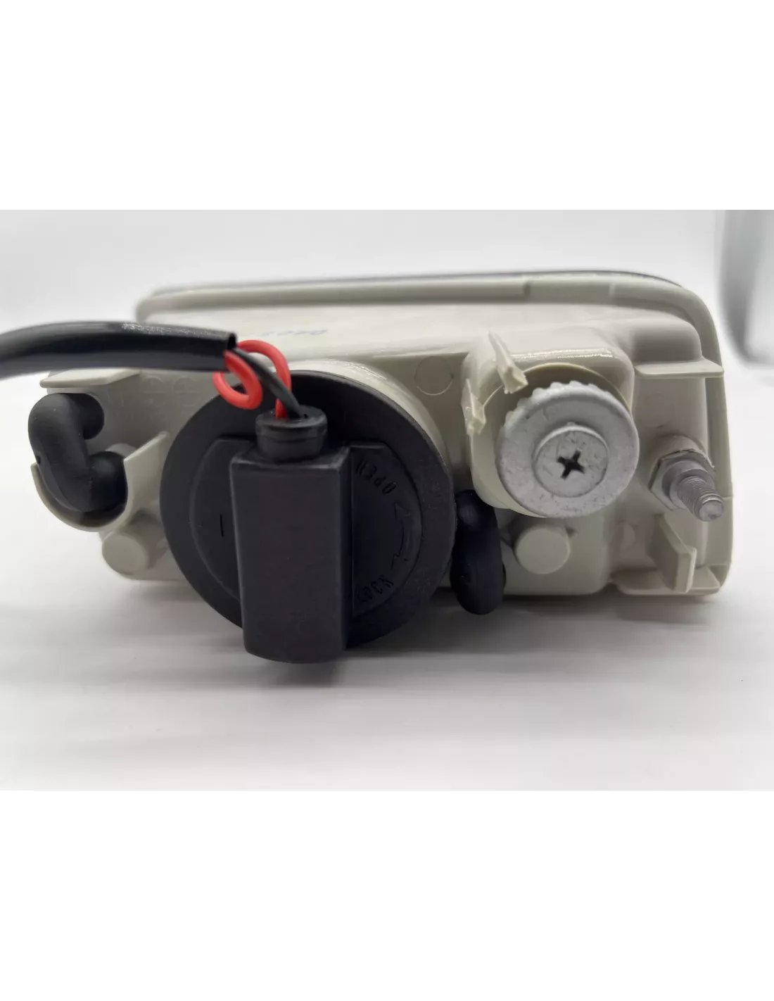 ANTIBROUILLARD AVG DMAX 2002-2007 DEPO - accessoire 4x4