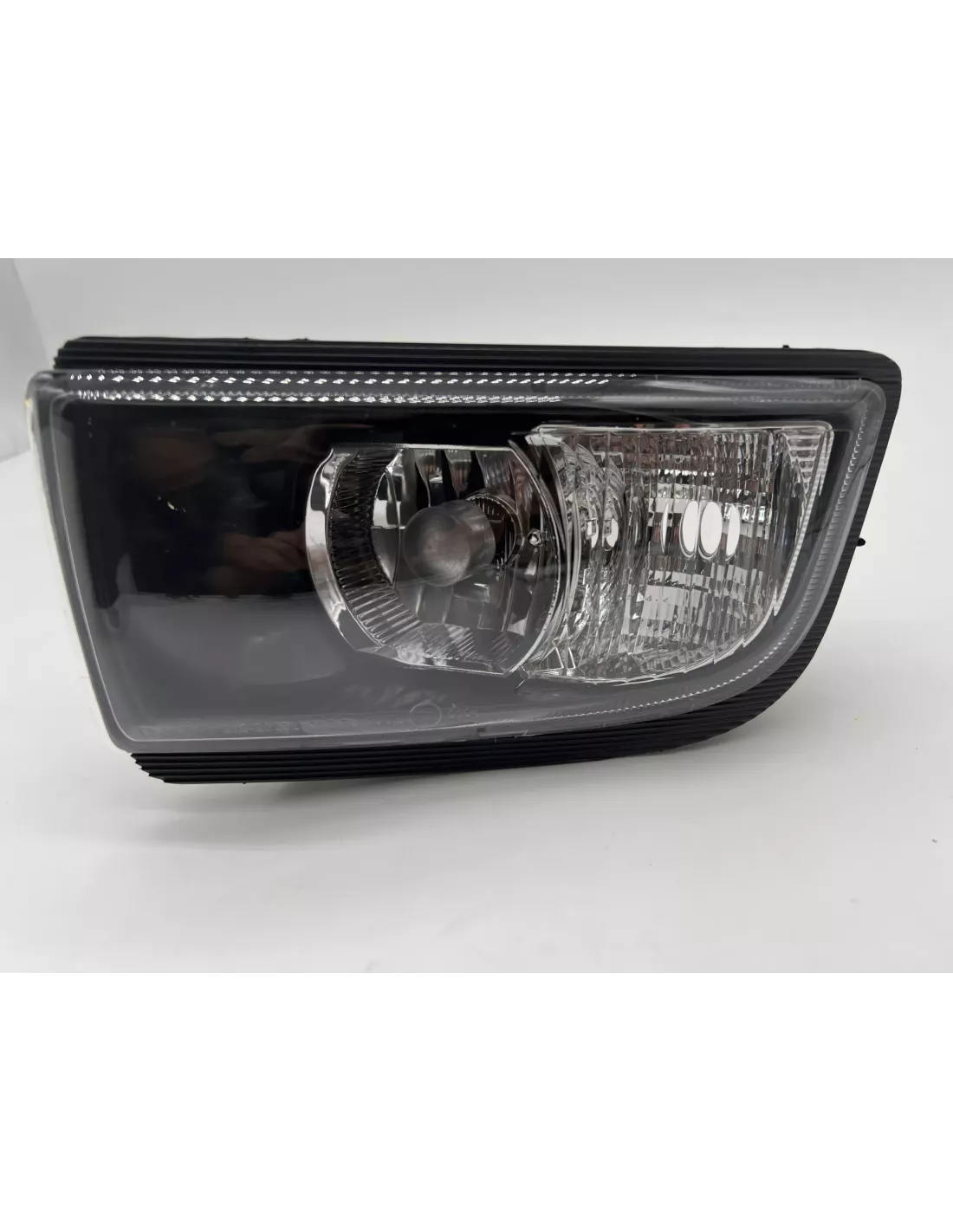 ANTIBROUILLARD AVG DMAX après 2012 DEPO - accessoire 4x4