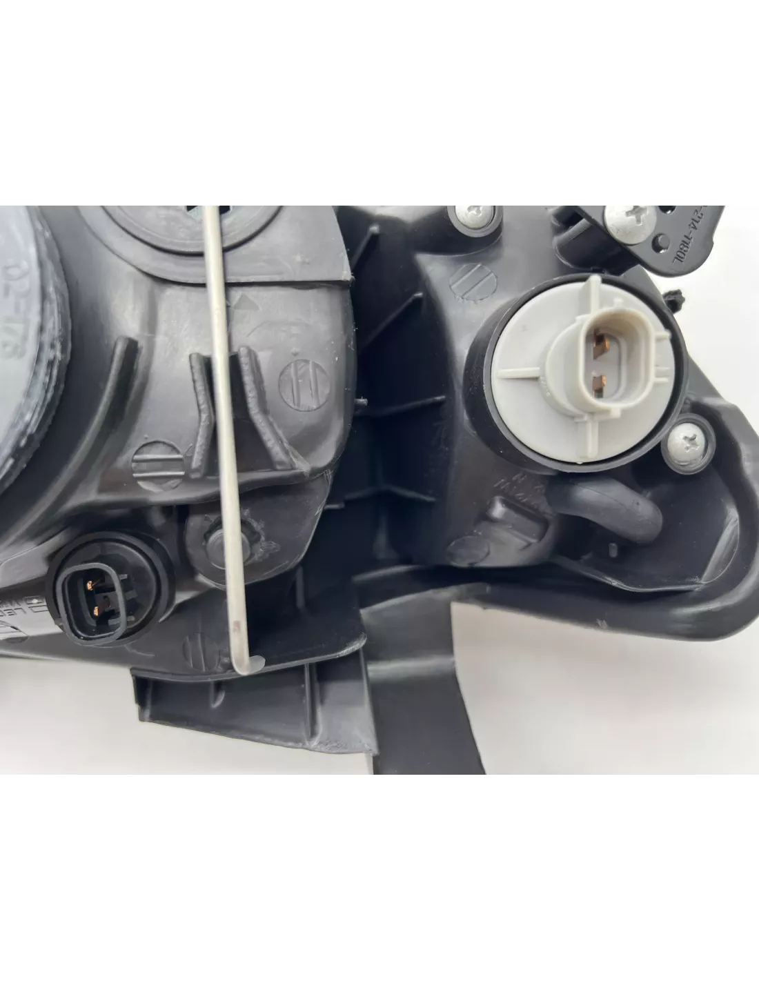 OPTIQUE AVG L200 KB4T jusqu'à 2010 DEPO - accessoire 4x4