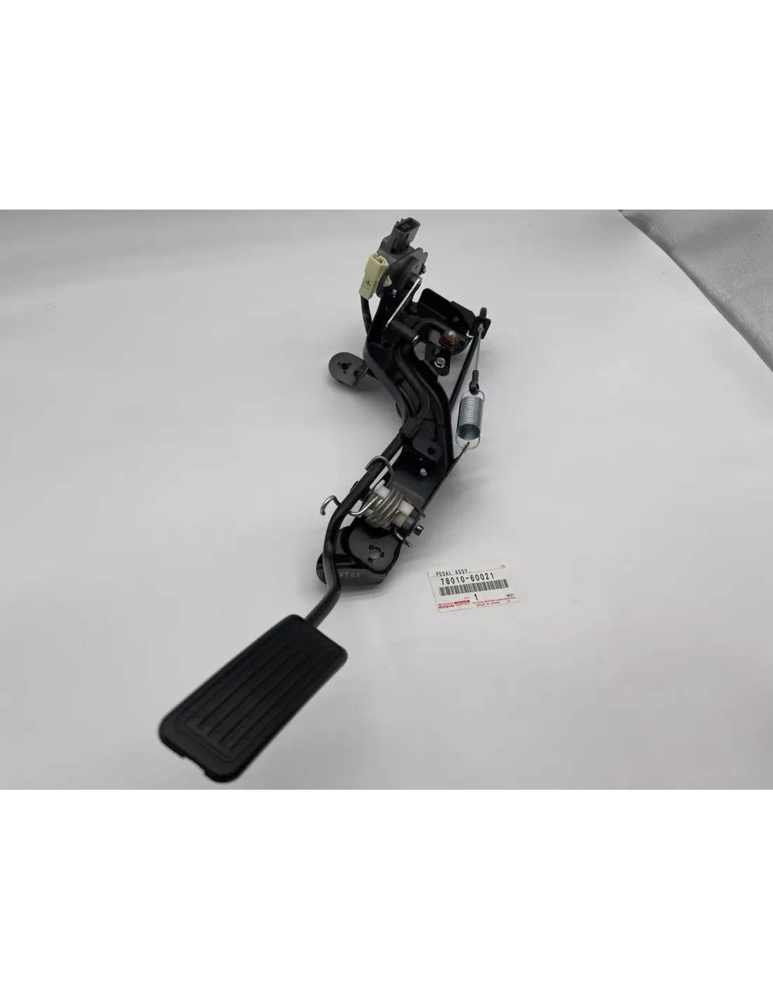 Pédale accélérateur HDJ100 - avec potentiomètre TOYOTA - accessoire