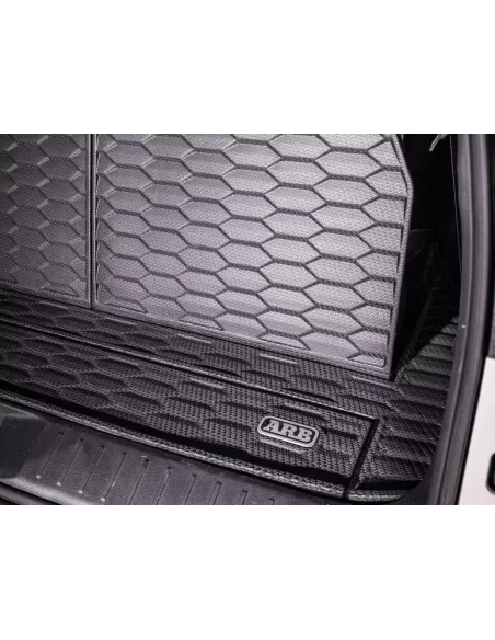 Tapis de coffre ARB renforcé spécifique Toyota Land Cruiser 300 ARB -