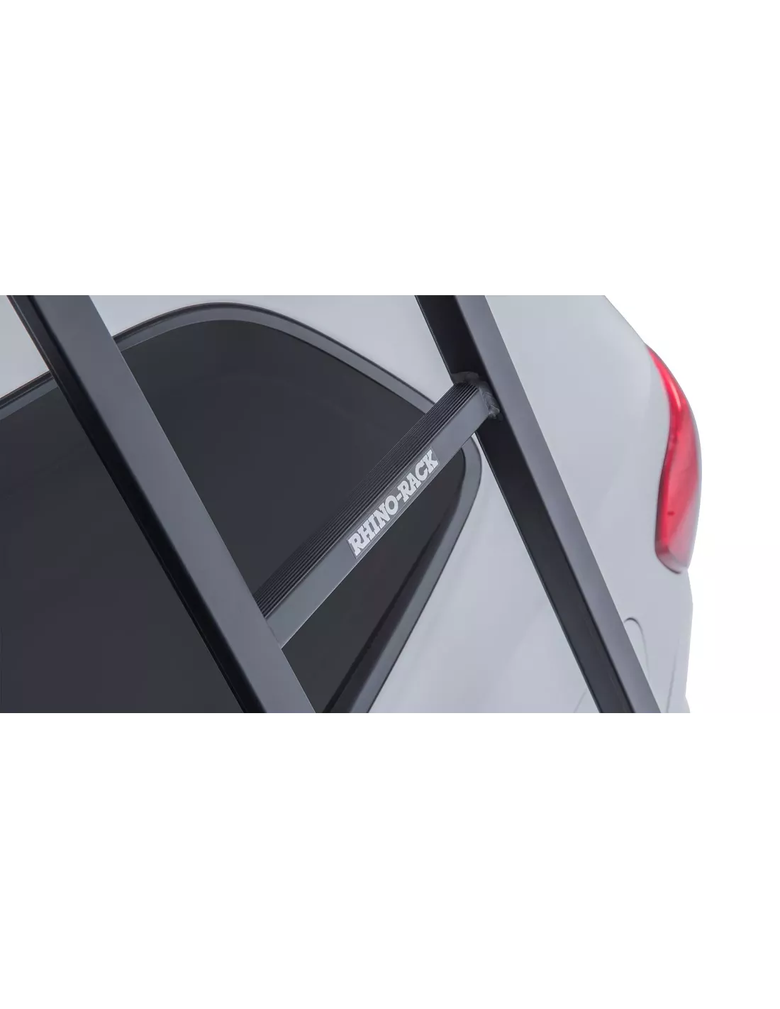 Echelle Rhino Rack pliante d'accès à la galerie RHINO RACK -