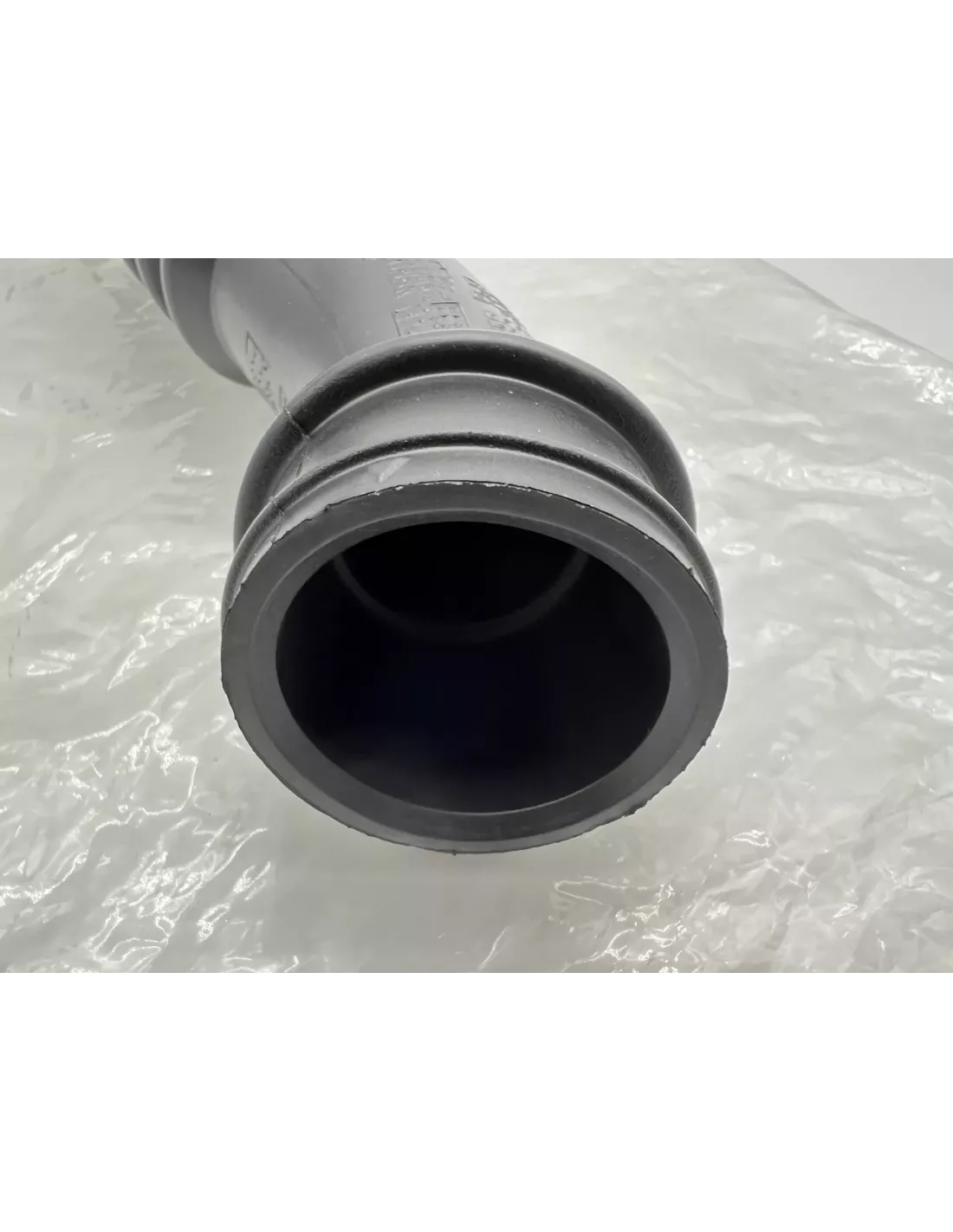 Durite de remplissage gasoil KDJ120 TOYOTA - accessoire 4x4