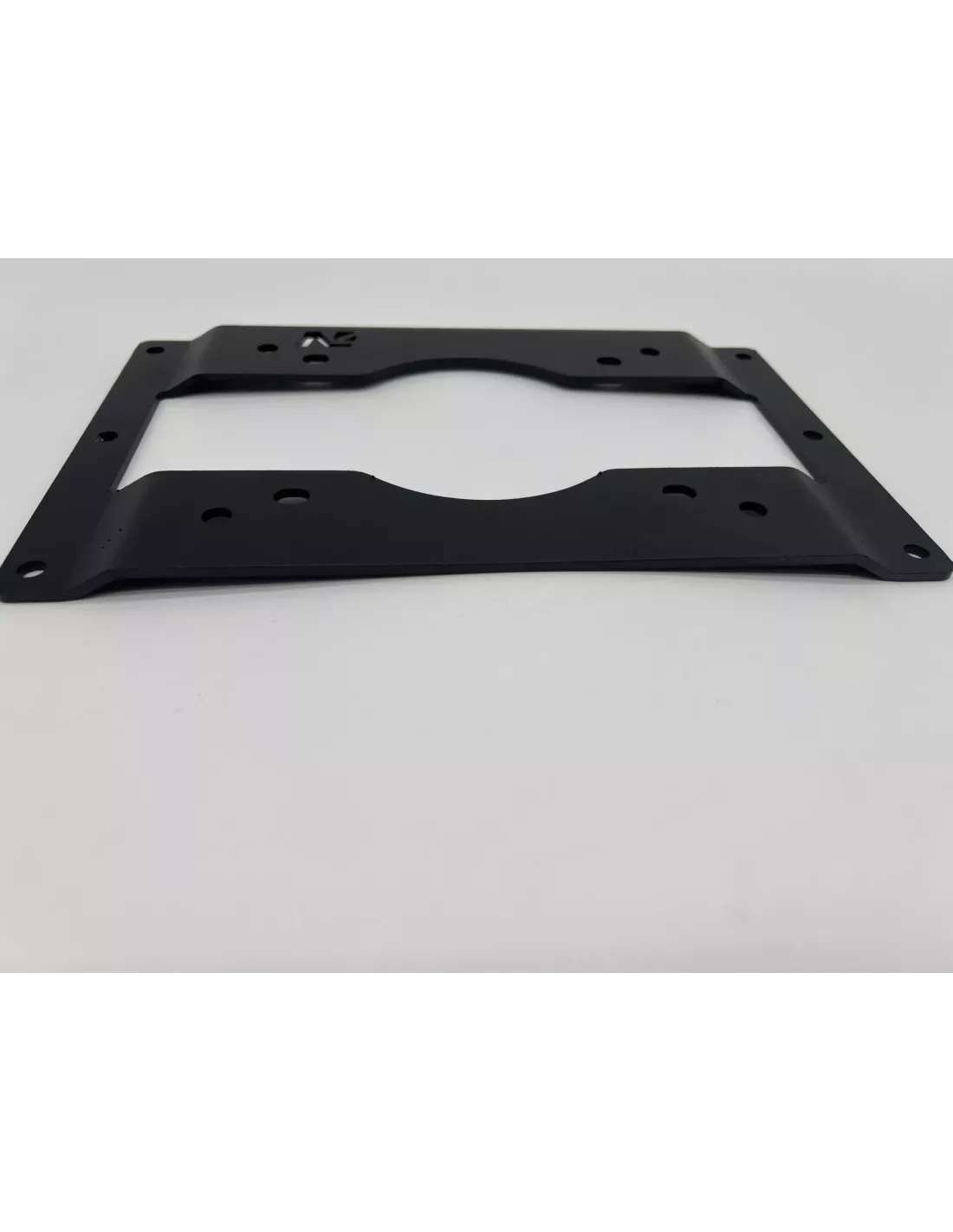 Kit support spécifique de fixation pour boitier relais de treuil Warn