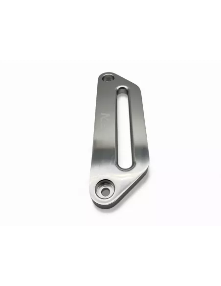 Écubier désaxé pour corde de treuil synthétique