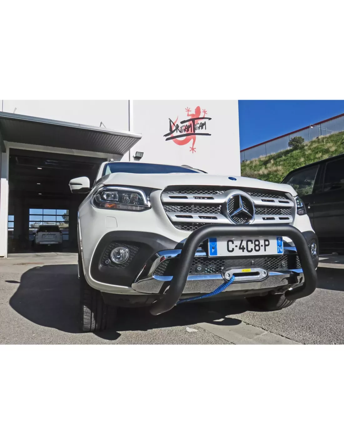 Platine de treuil intégrée au pare-chocs d'origine pour Nissan Navara