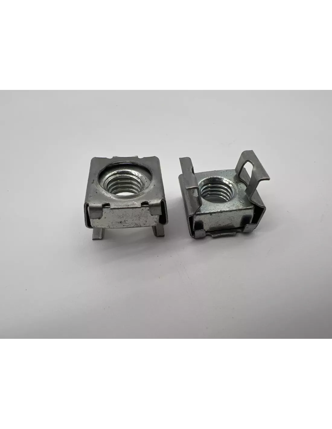 Platine de treuil universelle en acier - pour treuil 3.6T - 5.4T