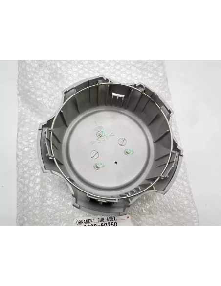 Cache moyeu jante aluminium 16 pouces HDJ100 TOYOTA - accessoire 4x4