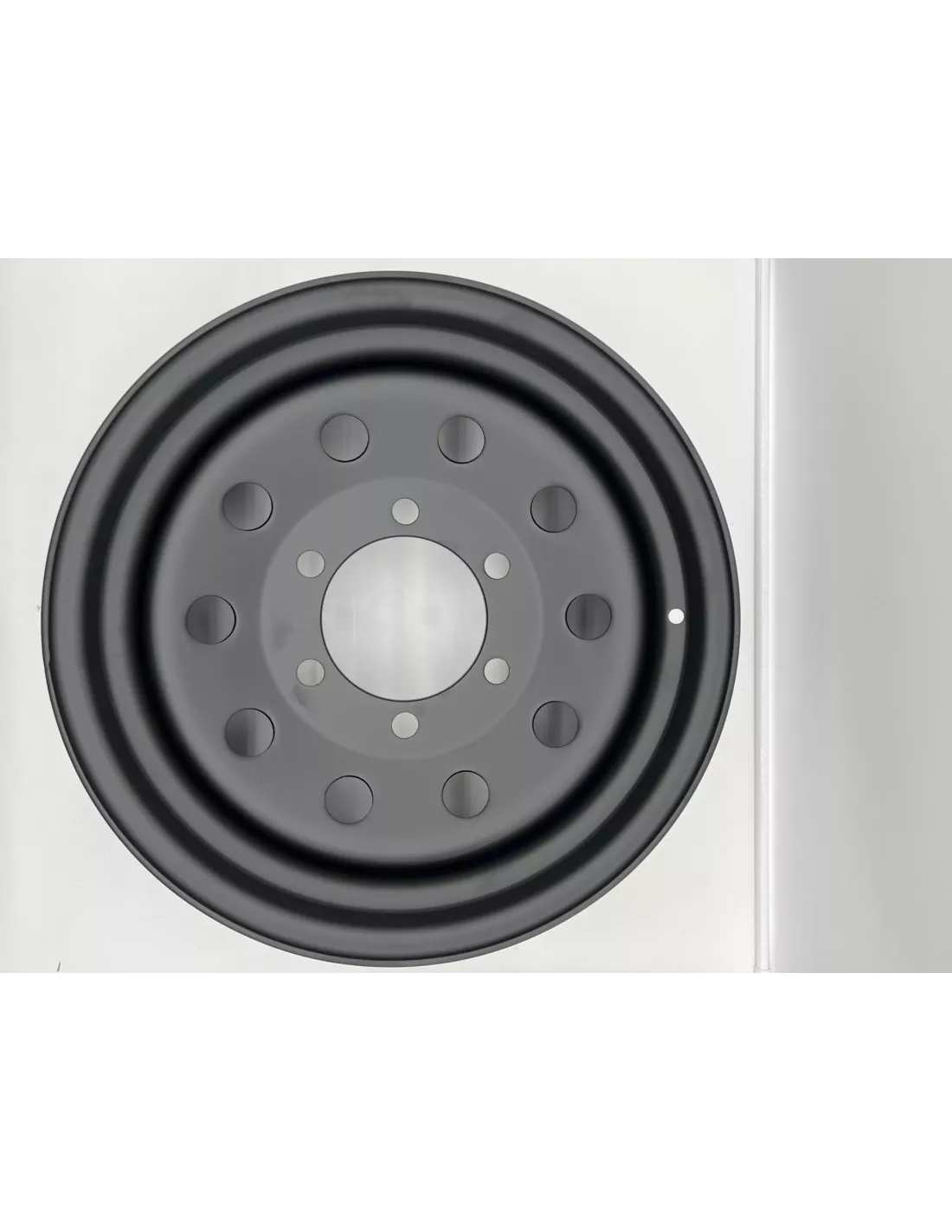 Jante acier monobloc poids lourd en 9x17 Iveco Daily 4x4 avant 2018