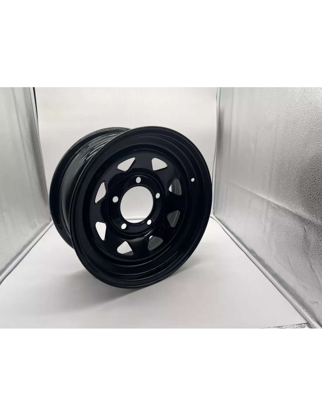 Jante acier Triangular noire 7X16 5x150 Toyota HZJ78 HZJ79