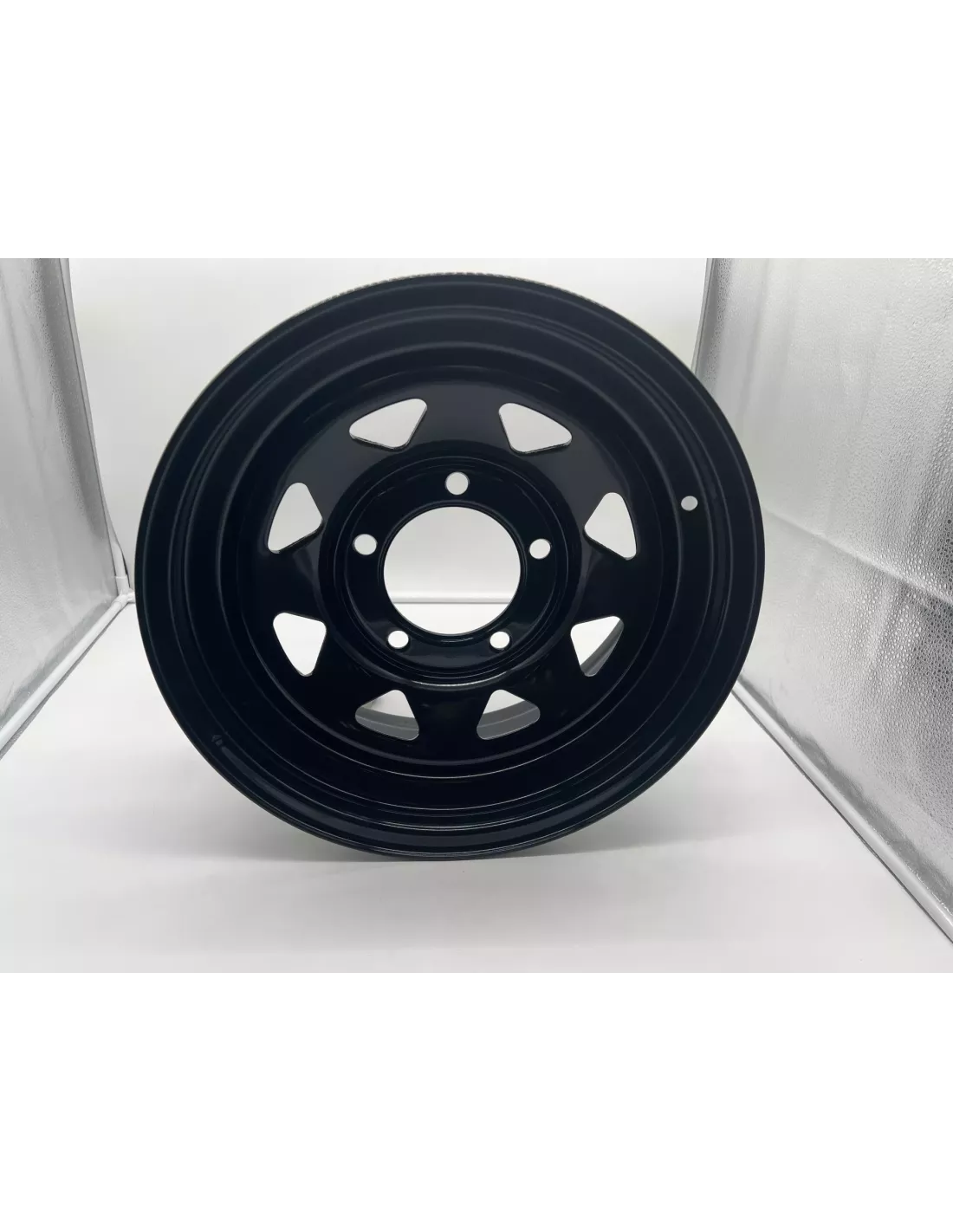 Jante acier Triangular noire 7X16 5x150 Toyota HZJ78 HZJ79