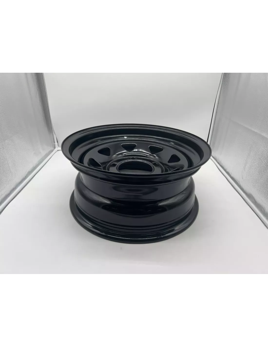 Jante acier Triangular noire 7X16 5x150 Toyota HZJ78 HZJ79